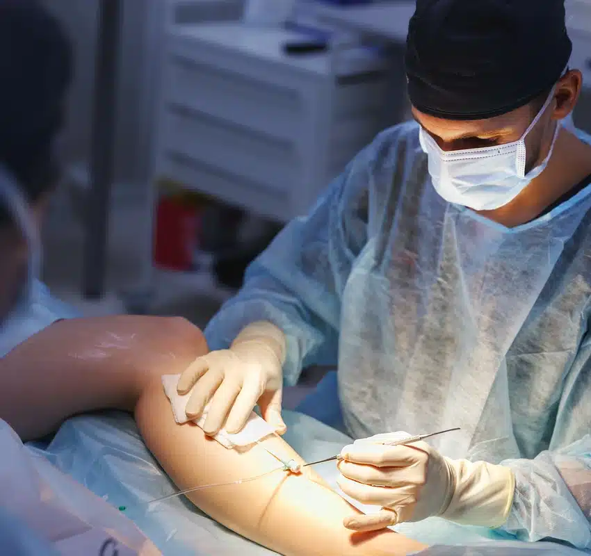 Vascular Surgeons Targeting Featured Health Articles