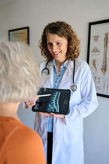Chiropractor Targeting - Spine Consultation