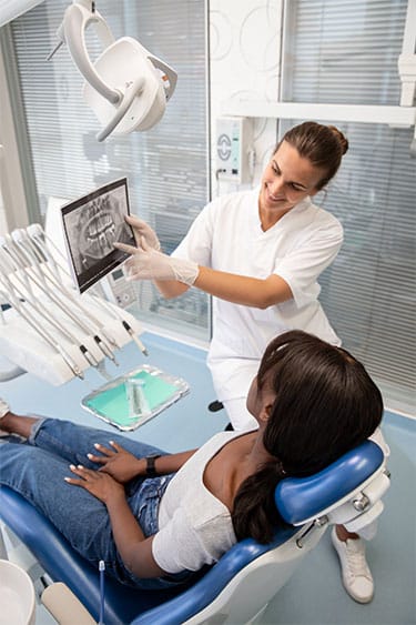 Dentists Targeting with Patient